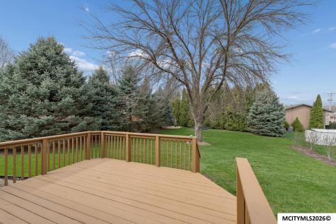 706 6th SE Mason City IA 50401