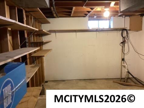 43 Sunny Circle Mason City IA 50401