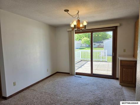 425 27th Street SW Mason City IA 50401