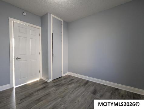 321 21st SE Mason City IA 50401