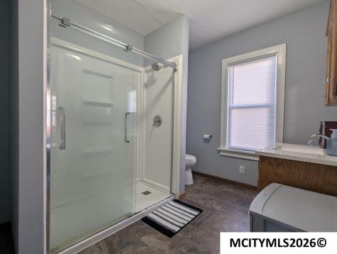 321 21st SE Mason City IA 50401