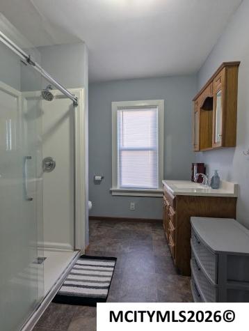 321 21st SE Mason City IA 50401