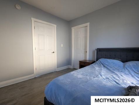 321 21st SE Mason City IA 50401
