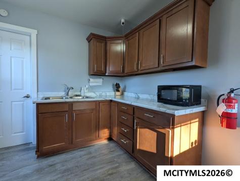 321 21st SE Mason City IA 50401