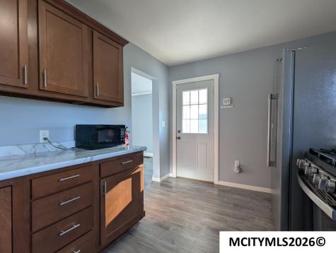 321 21st SE Mason City IA 50401