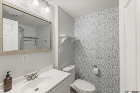 5 Lakeview Drive Mason City IA 50401