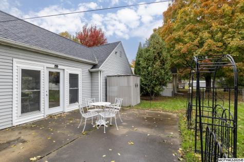 5 Lakeview Drive Mason City IA 50401