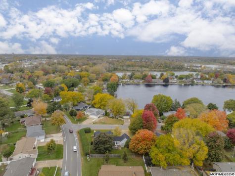 5 Lakeview Drive Mason City IA 50401