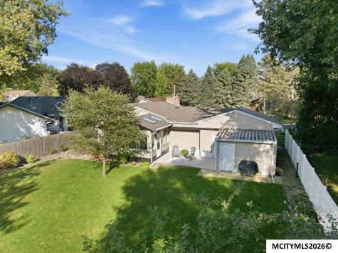 311 19th Street W Clear Lake IA 50428