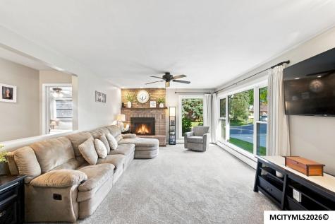 311 19th Street W Clear Lake IA 50428
