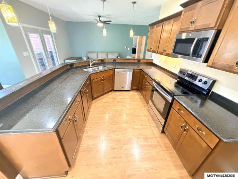 904 Poplar Street Osage IA 50461