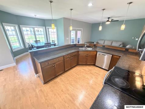 904 Poplar Street Osage IA 50461