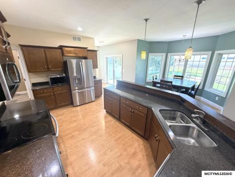 904 Poplar Street Osage IA 50461