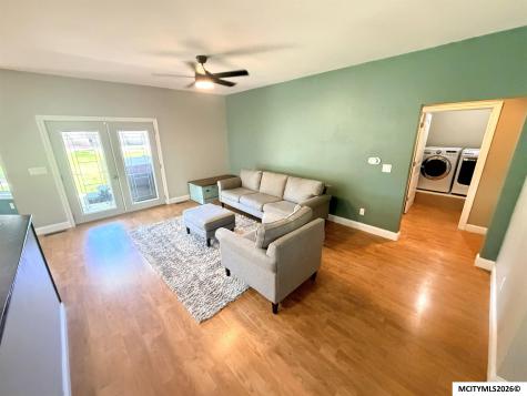 904 Poplar Street Osage IA 50461