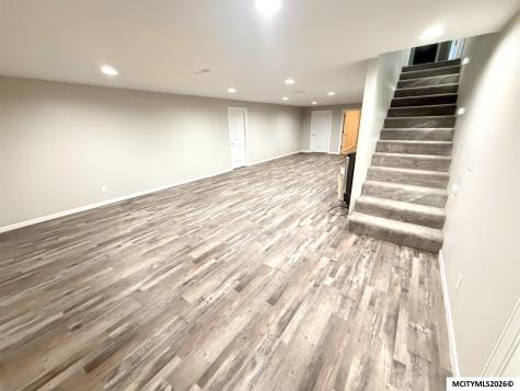 904 Poplar Street Osage IA 50461