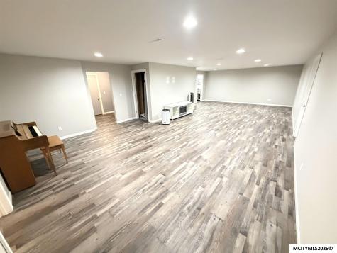 904 Poplar Street Osage IA 50461