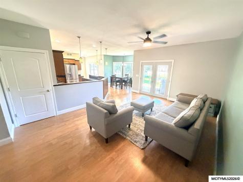 904 Poplar Street Osage IA 50461