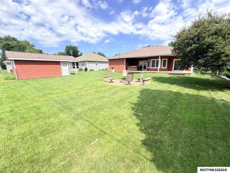 904 Poplar Street Osage IA 50461