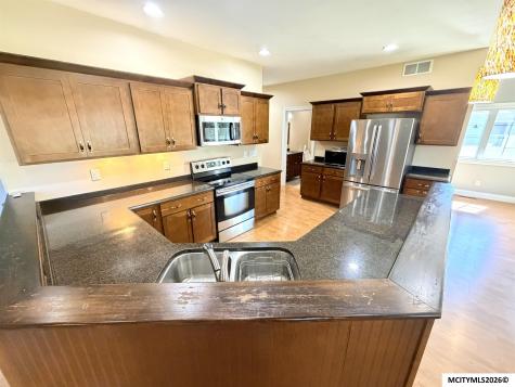904 Poplar Street Osage IA 50461