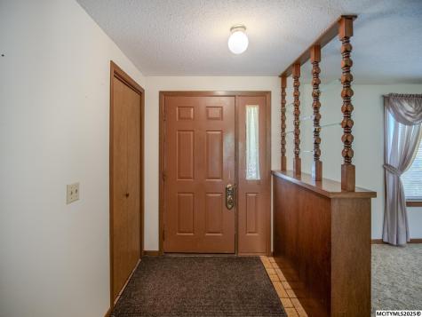 319 S Lincoln Sheffield IA 50475