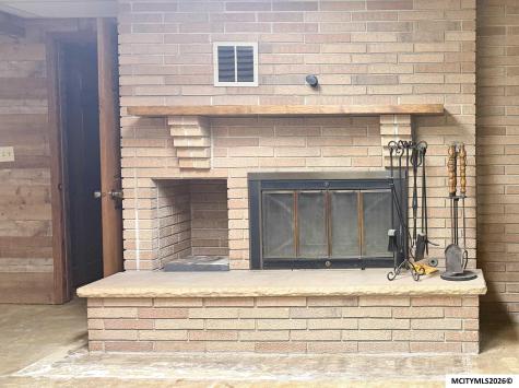 907 Woodland Drive Northwood IA 50459