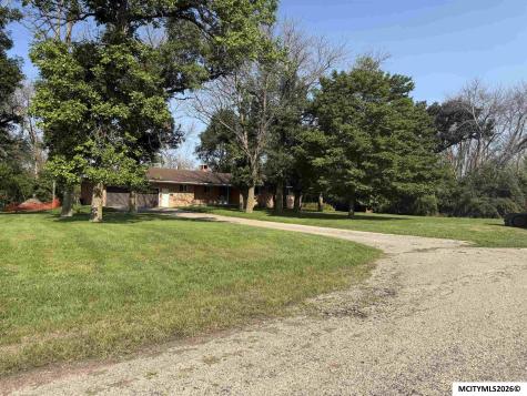 907 Woodland Drive Northwood IA 50459