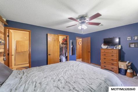 22 Charlestown Square Mason City IA 50401