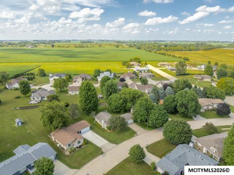 22 Charlestown Square Mason City IA 50401