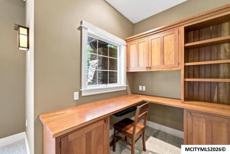 95 Oak Run Drive Mason City IA 50401