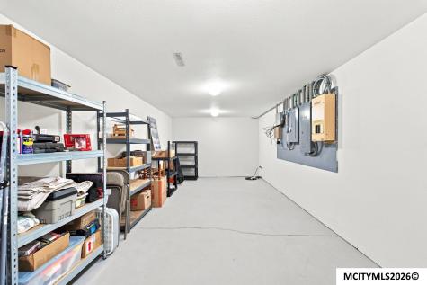 95 Oak Run Drive Mason City IA 50401