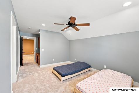 95 Oak Run Drive Mason City IA 50401