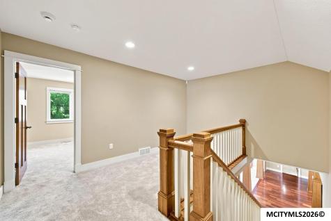 95 Oak Run Drive Mason City IA 50401