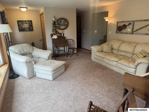 405 S Carolina Mason City IA 50401