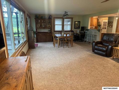 405 S Carolina Mason City IA 50401
