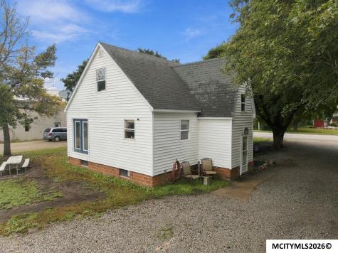 606 8th Street N Northwood IA 50459