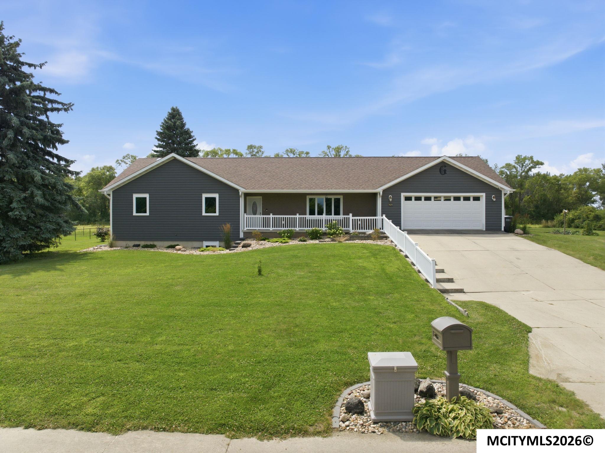2909 4th NW Mason City IA 50401