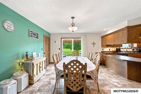 2909 4th NW Mason City IA 50401