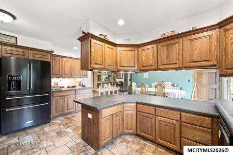 2909 4th NW Mason City IA 50401