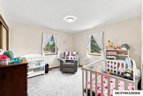 2909 4th NW Mason City IA 50401