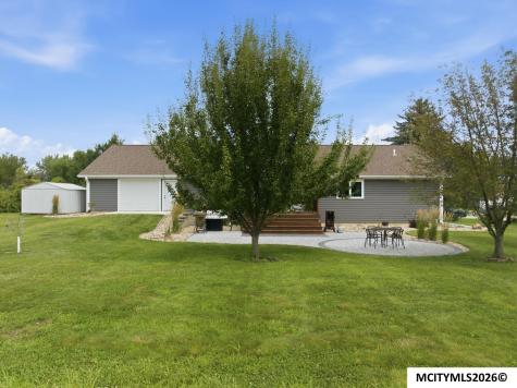 2909 4th NW Mason City IA 50401