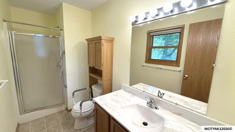 734 N Carolina Mason City IA 50401