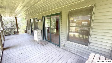 734 N Carolina Mason City IA 50401