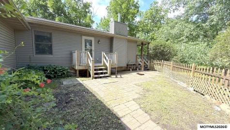 734 N Carolina Mason City IA 50401