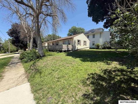 605 N 8th Street Forest City IA 50436