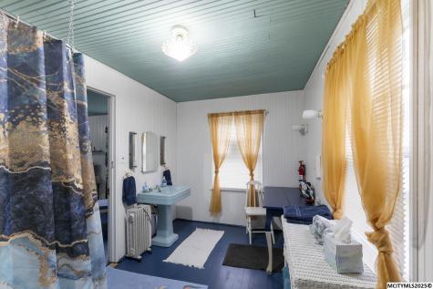 1100 S Shore Drive Clear Lake IA 50428