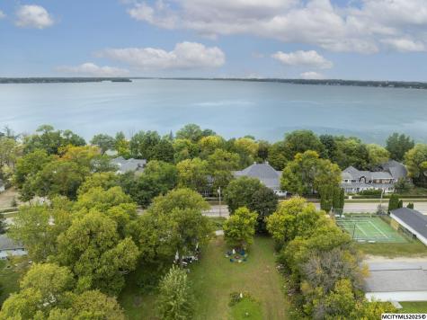 1100 S Shore Drive Clear Lake IA 50428