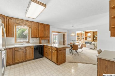 25 Slate Court Mason City IA 50401