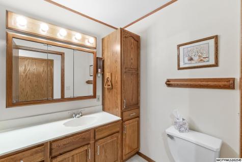 25 Slate Court Mason City IA 50401