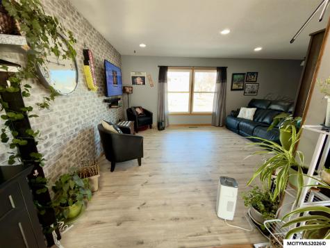 811 9th NW Mason City IA 50401