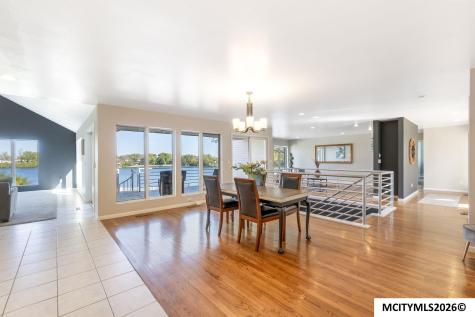 1000 Briarstone Drive Mason City IA 50401